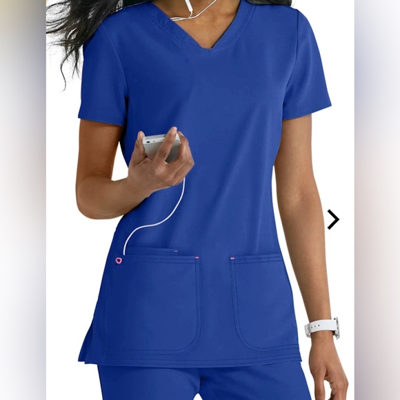 Heart Soul Tops - Heart and soul scrub top, pitter patter V neck